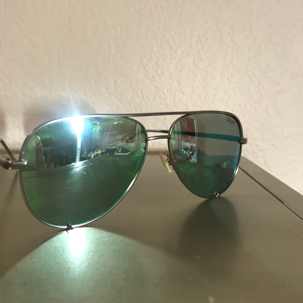 QuayXDesi Highkey sunglasses